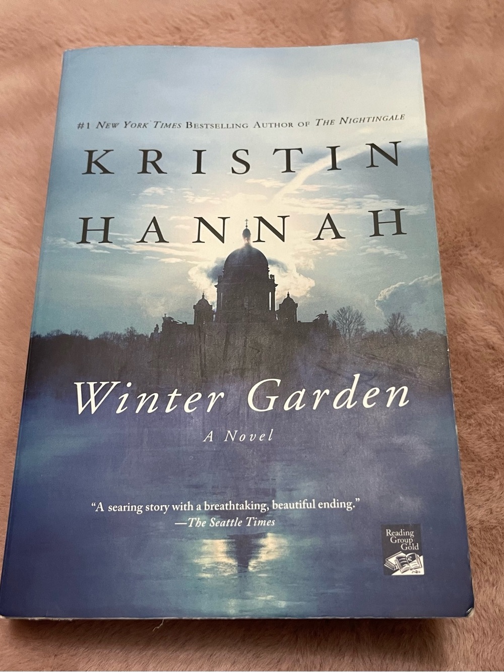 Book: Winter Garden by Kristin Hannah